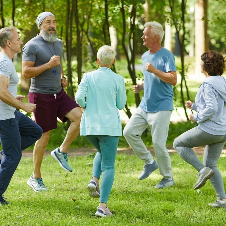 Stay Fit, Stay Happy at Harbor Oaks! 🌞🏋️_♂️…